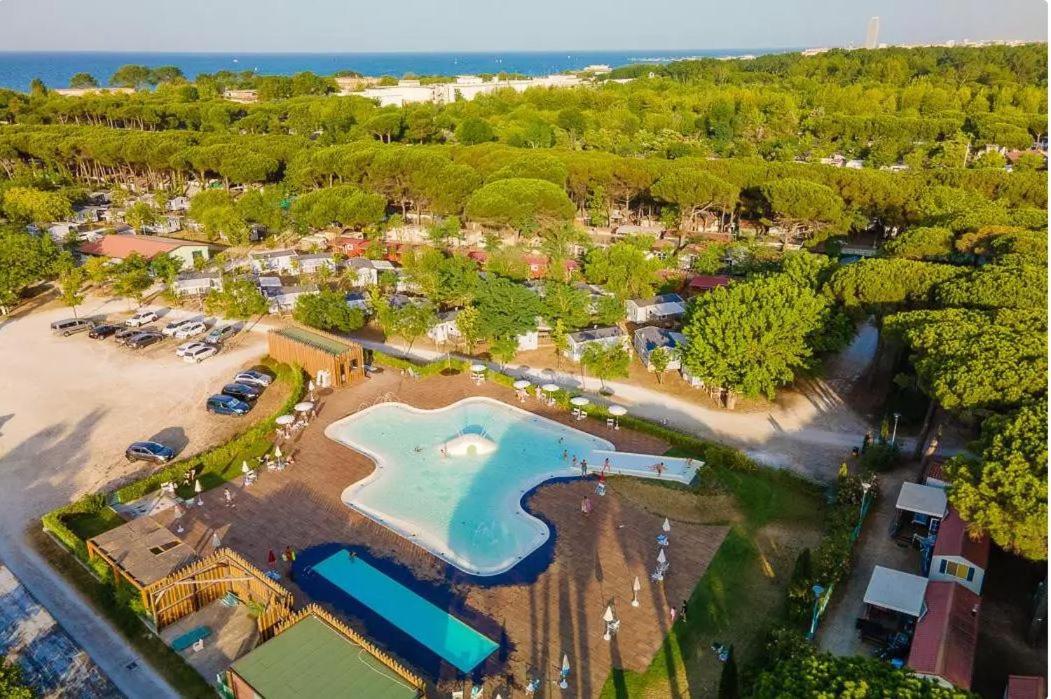 Vacanceselect Mobil Homes - Camping Pineta Sul Mare Camping Village Cesenatico Ngoại thất bức ảnh